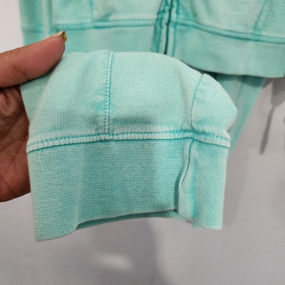 BNWT Girls size med track suit. - Picture 11 of 11